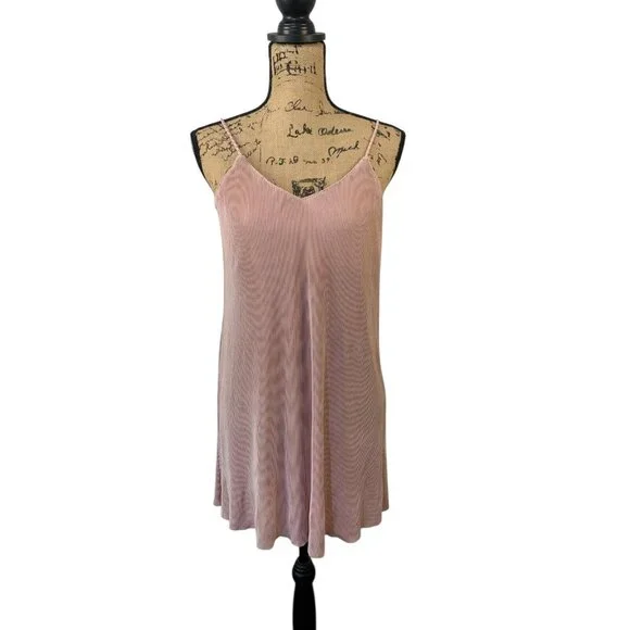 (E-150) Fashion nova womens sleep dress Size S pink color short sleeves - Picture 2 of 8